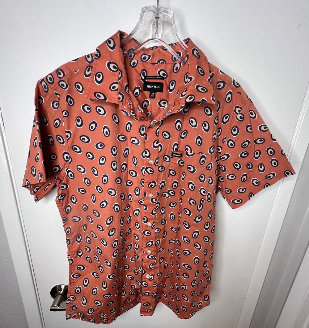 Brixton Men's Standard Fit Button Up Shirt Coral/Blue Geometric ~ Size M